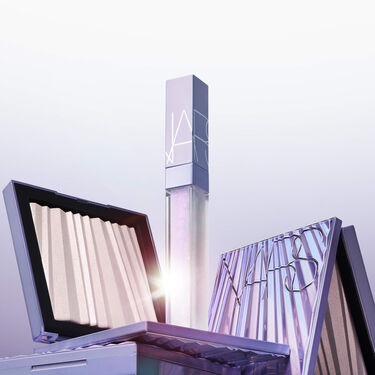 AURA ILLUMINATING FACE & BODY POWDER, NARS Powders