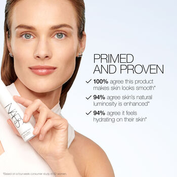 LIGHT REFLECTING HYDRATING PRIMER