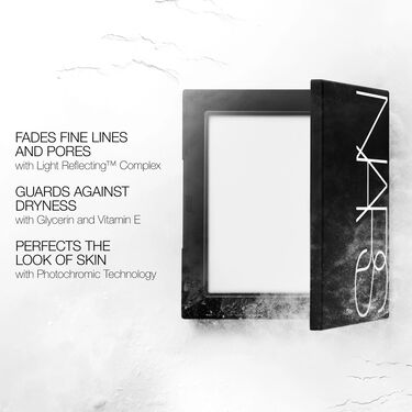 Light Reflecting Pressed Setting Powder, NARS makeup