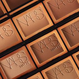 Bronzing Powder