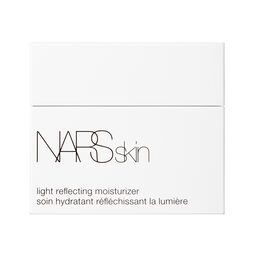 LIGHT REFLECTING MOISTURIZER