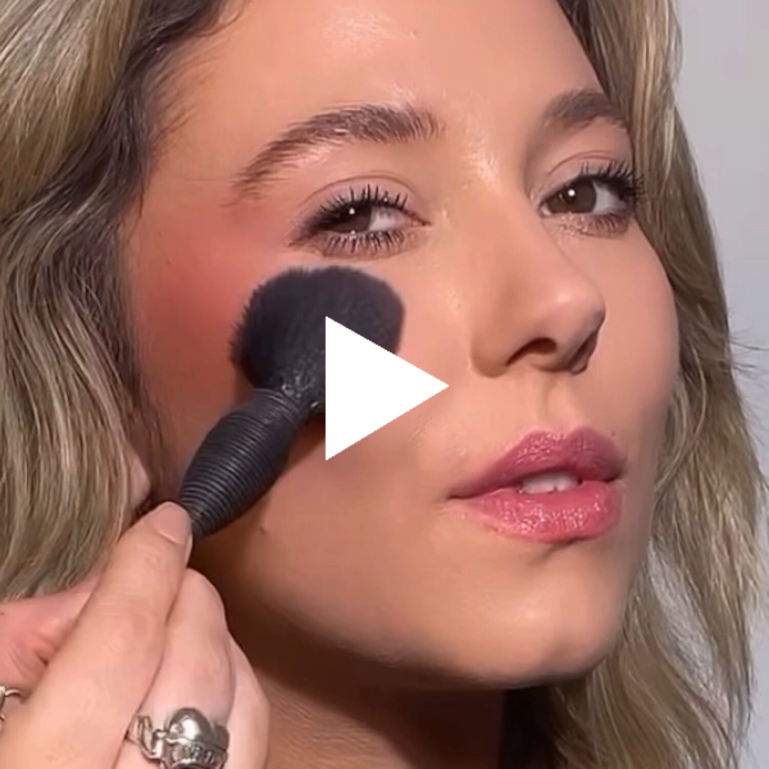 Image number 25 of POWDER BLUSH