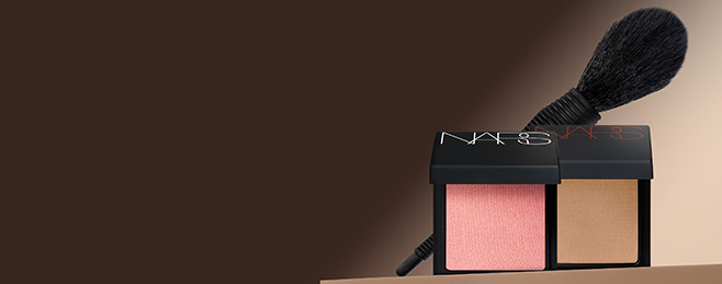 ICONIC MINIS. ON US