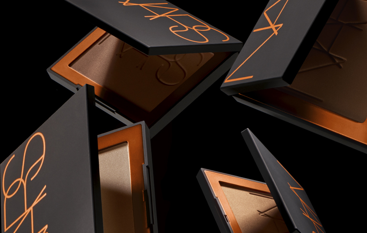 BRONZER