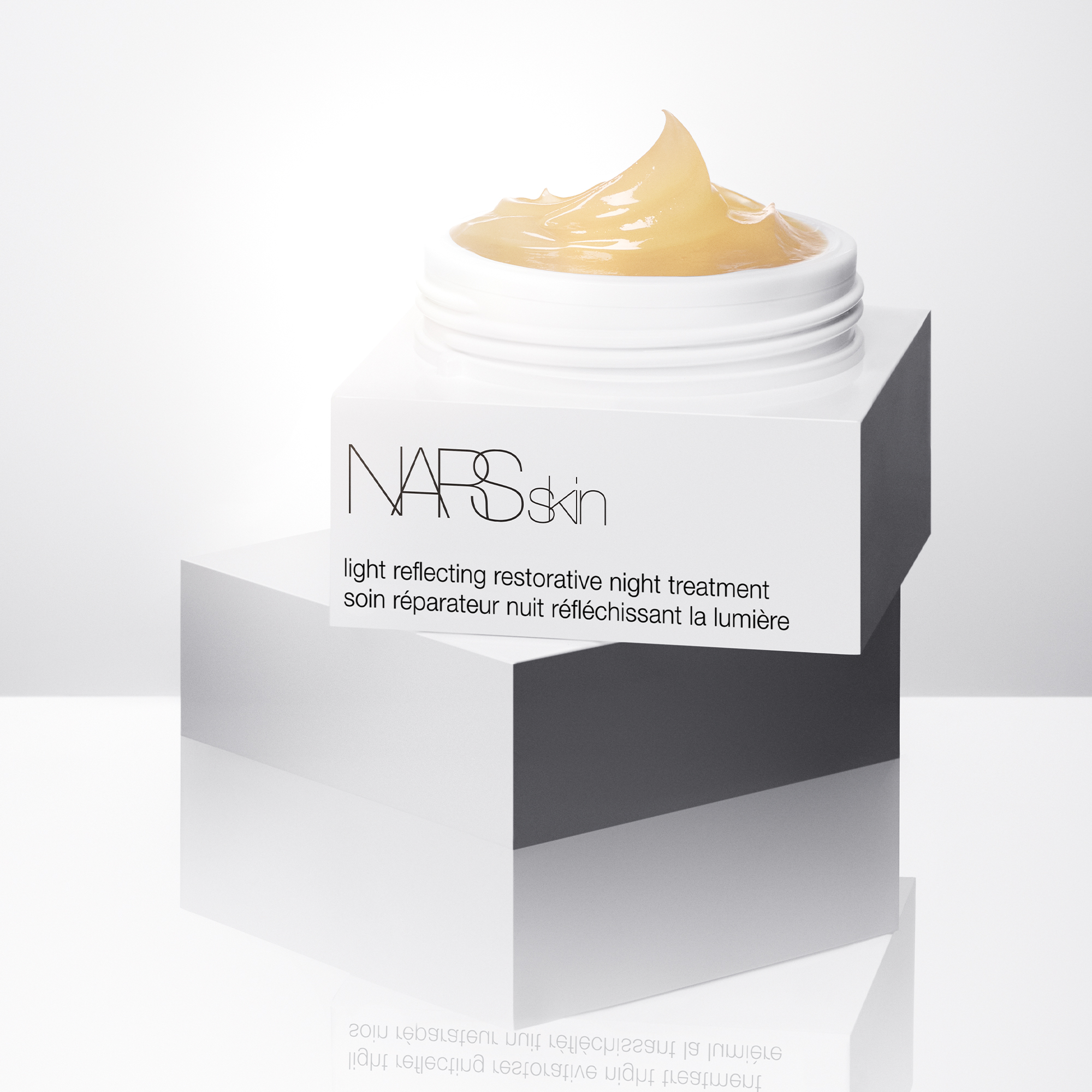 LIGHT REFLECTING RESTORATIVE NIGHT TREATMENT