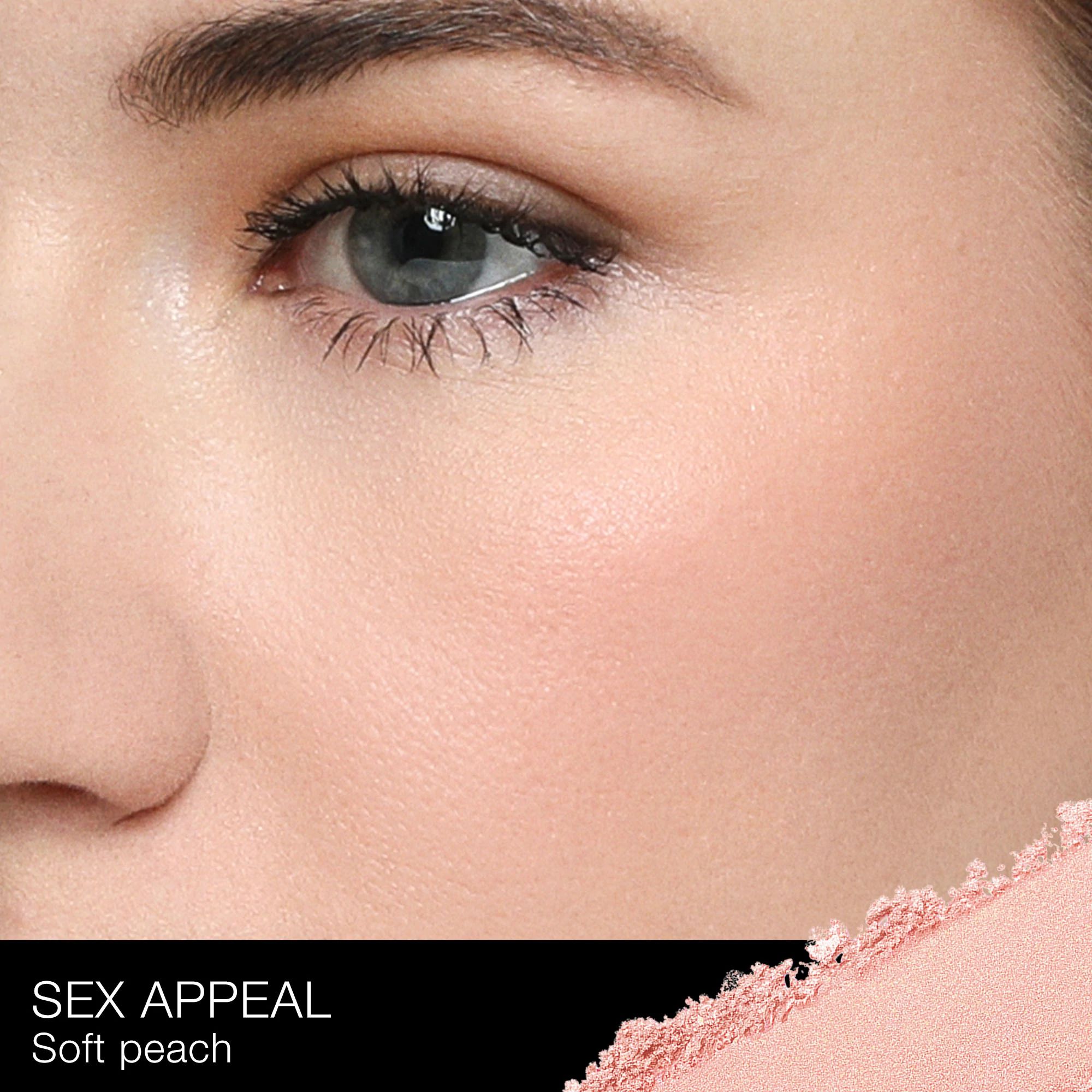 LIGHT REFLECTING™ BLUSH