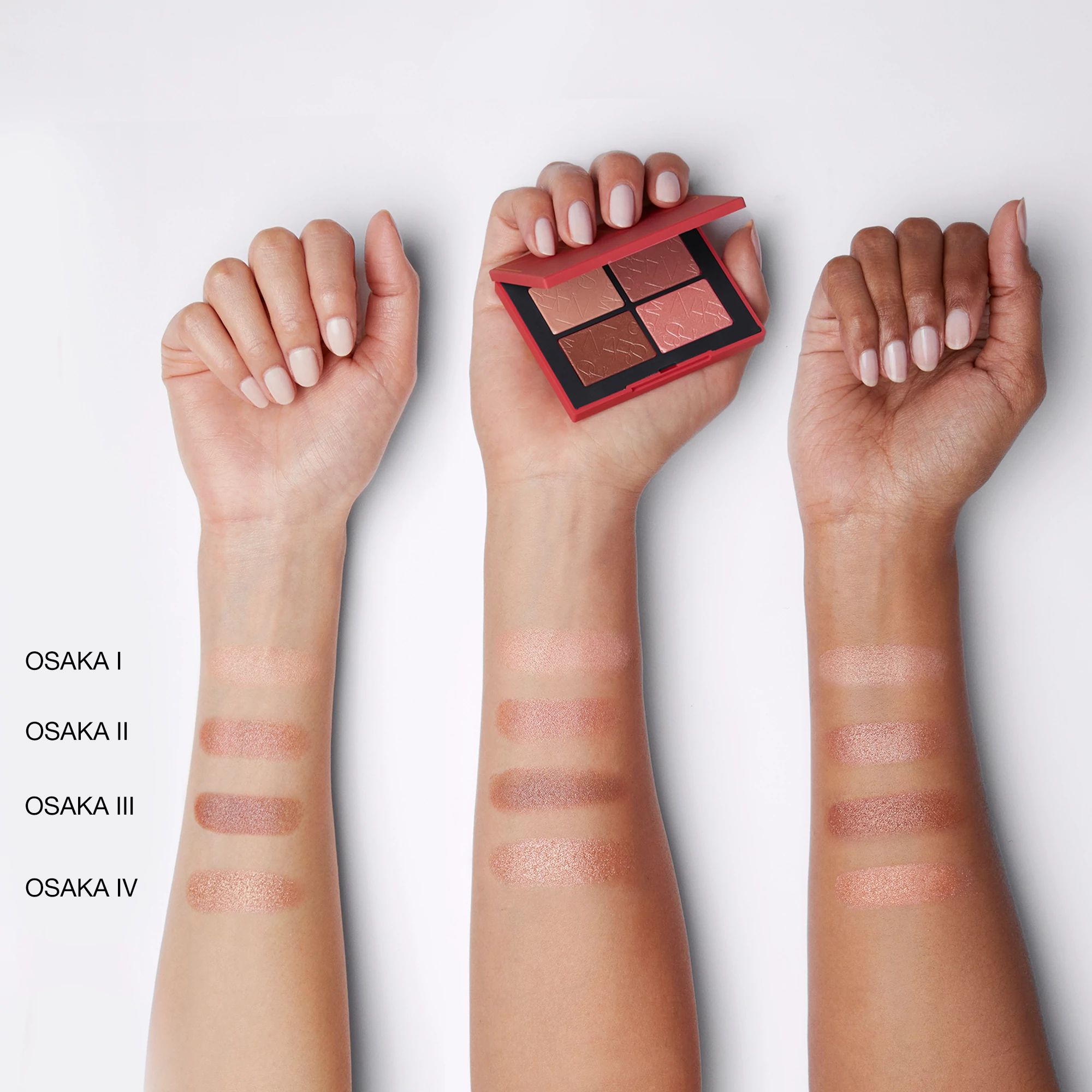 LIGHT REFLECTING™ QUAD EYESHADOW