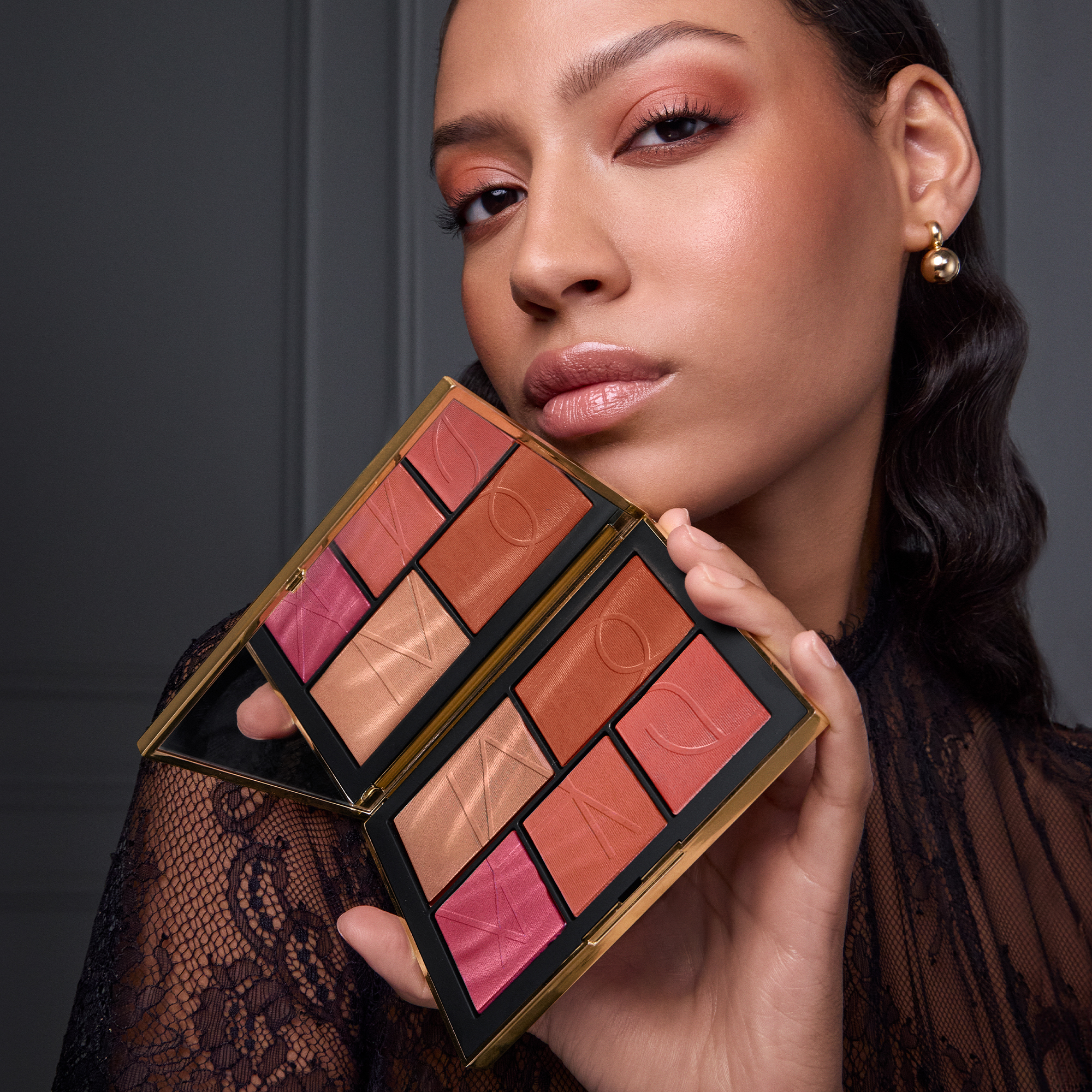 Pure Luxury Light Reflecting Cheek & Eye Palette